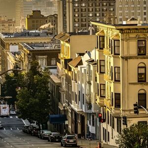 Meet your Posher, Shewit